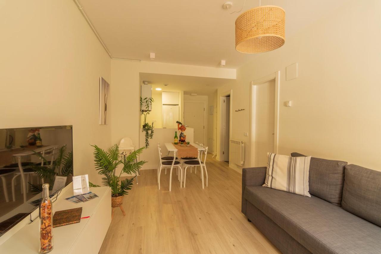 شقة La Terraza De La Vega - Ubicacion Inmejorable , Wifi , Terraza Y Parking Gratuito اوفيدو المظهر الخارجي الصورة