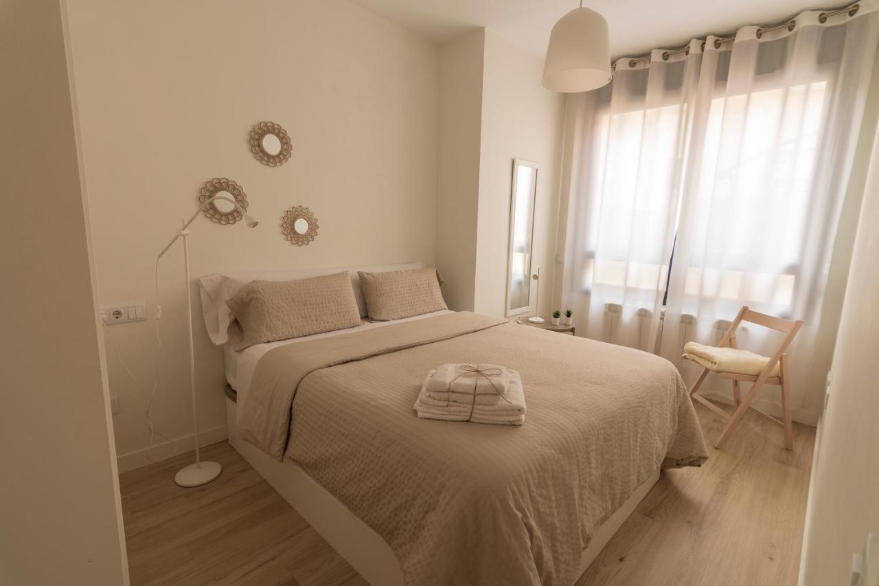 شقة La Terraza De La Vega - Ubicacion Inmejorable , Wifi , Terraza Y Parking Gratuito اوفيدو المظهر الخارجي الصورة