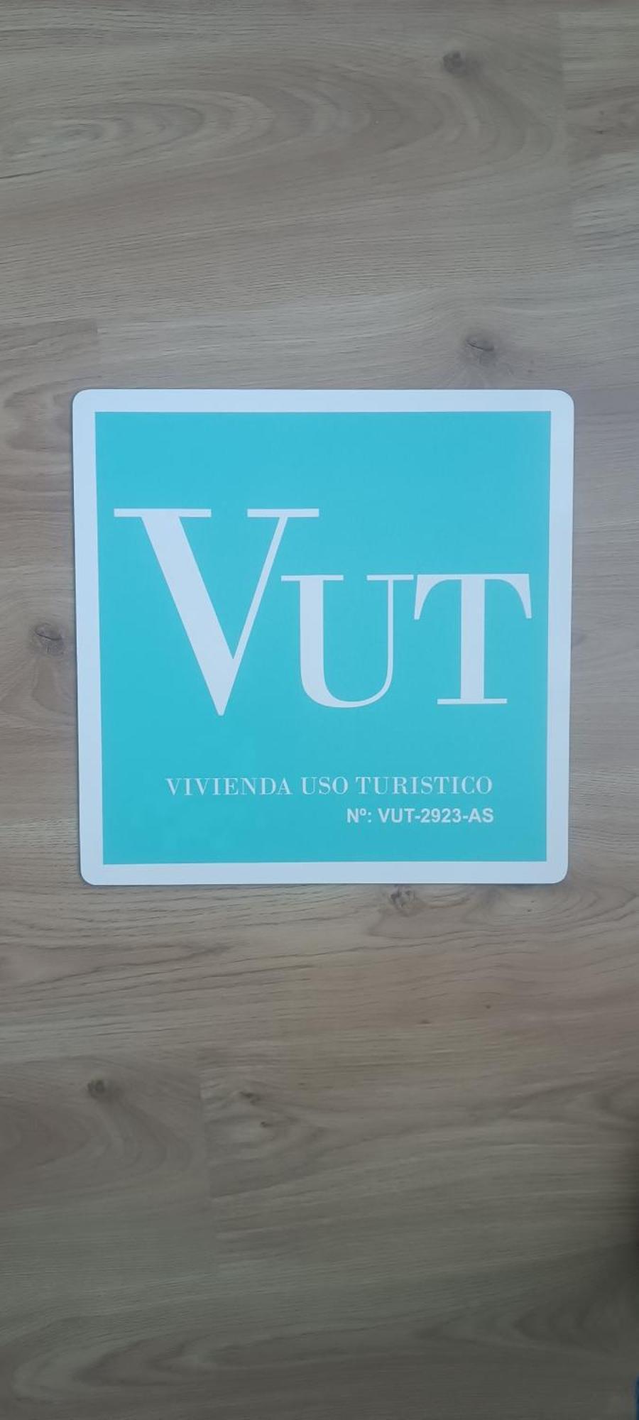 شقة La Terraza De La Vega - Ubicacion Inmejorable , Wifi , Terraza Y Parking Gratuito اوفيدو المظهر الخارجي الصورة